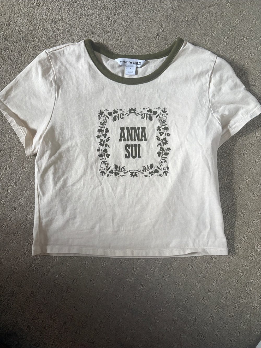 Old Navy x Anna Sui Cropped Tee